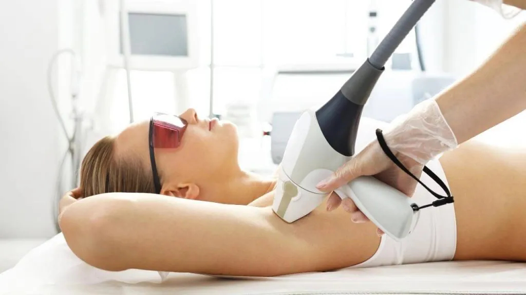 Triệt Lông Cho Da Nhạy Cảm Cần Lưu Ý Gì Để Tránh Bị Kích Ứng